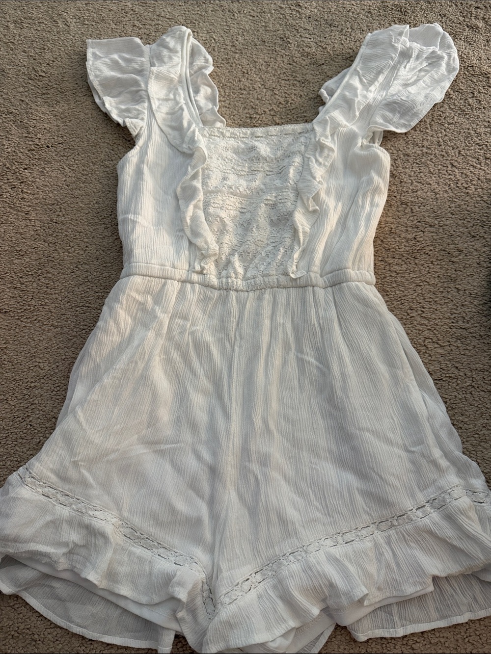American eagle White Ruffle Romper Lightweight Summer Sz XS